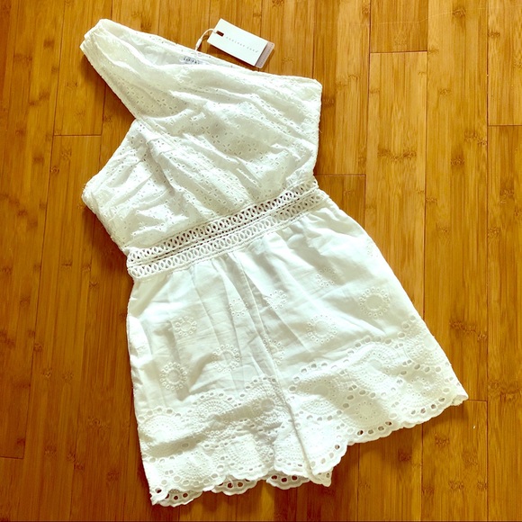 NWT✨ Eyelet One-Shoulder Romper - Picture 2 of 8